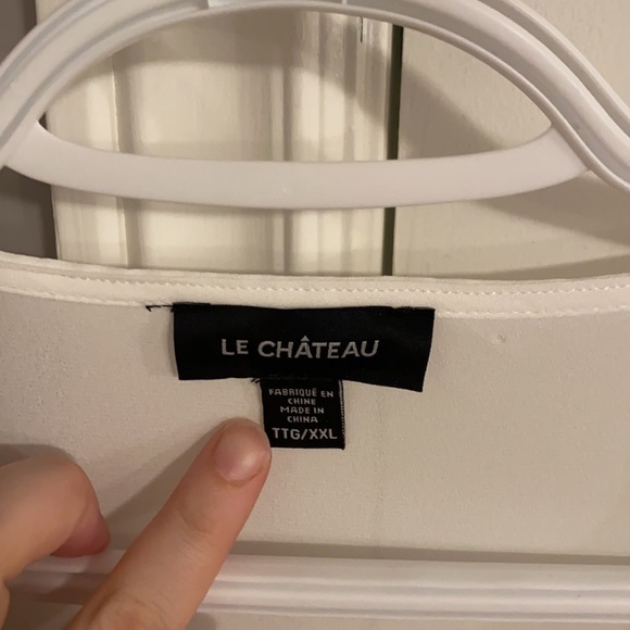 Size XXL Le Chateau Blouse - Picture 2 of 3